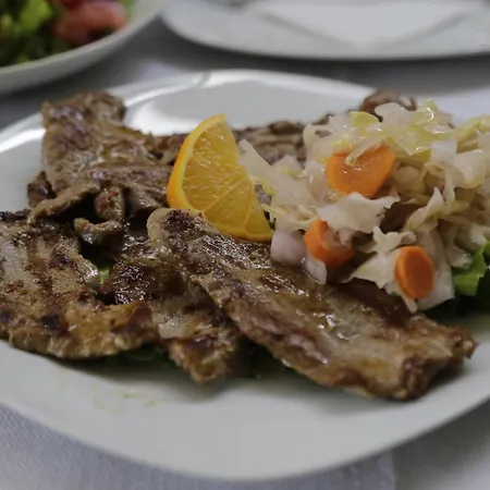 Casa de hóspedes Bar Restorant Kristal *